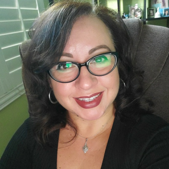 Meet your Posher, Margaret - Picture 1 of 1